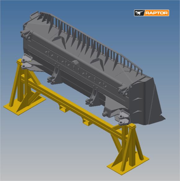 Modelo 3D de una hoja de topadora apoyada sobre un soporte de acero amarillo, con el logotipo de Raptor